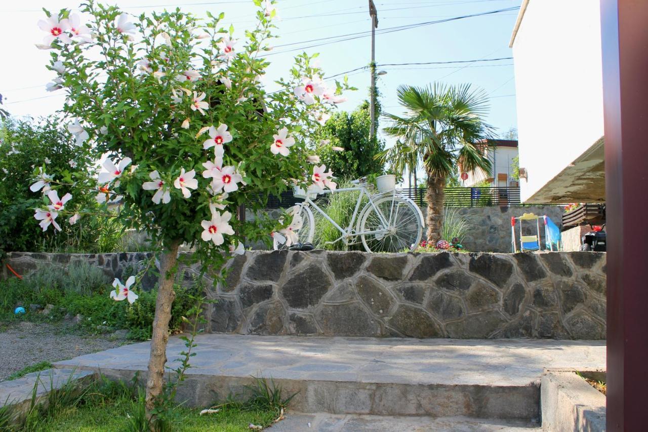 Belov Rooms And Apartments Demir Kapija Exterior foto