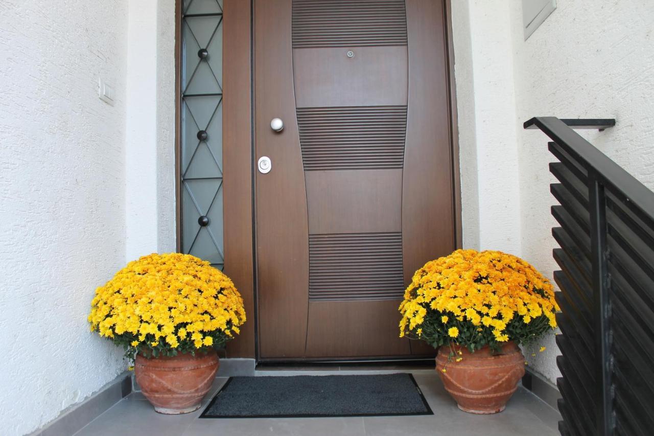 Belov Rooms And Apartments Demir Kapija Exterior foto