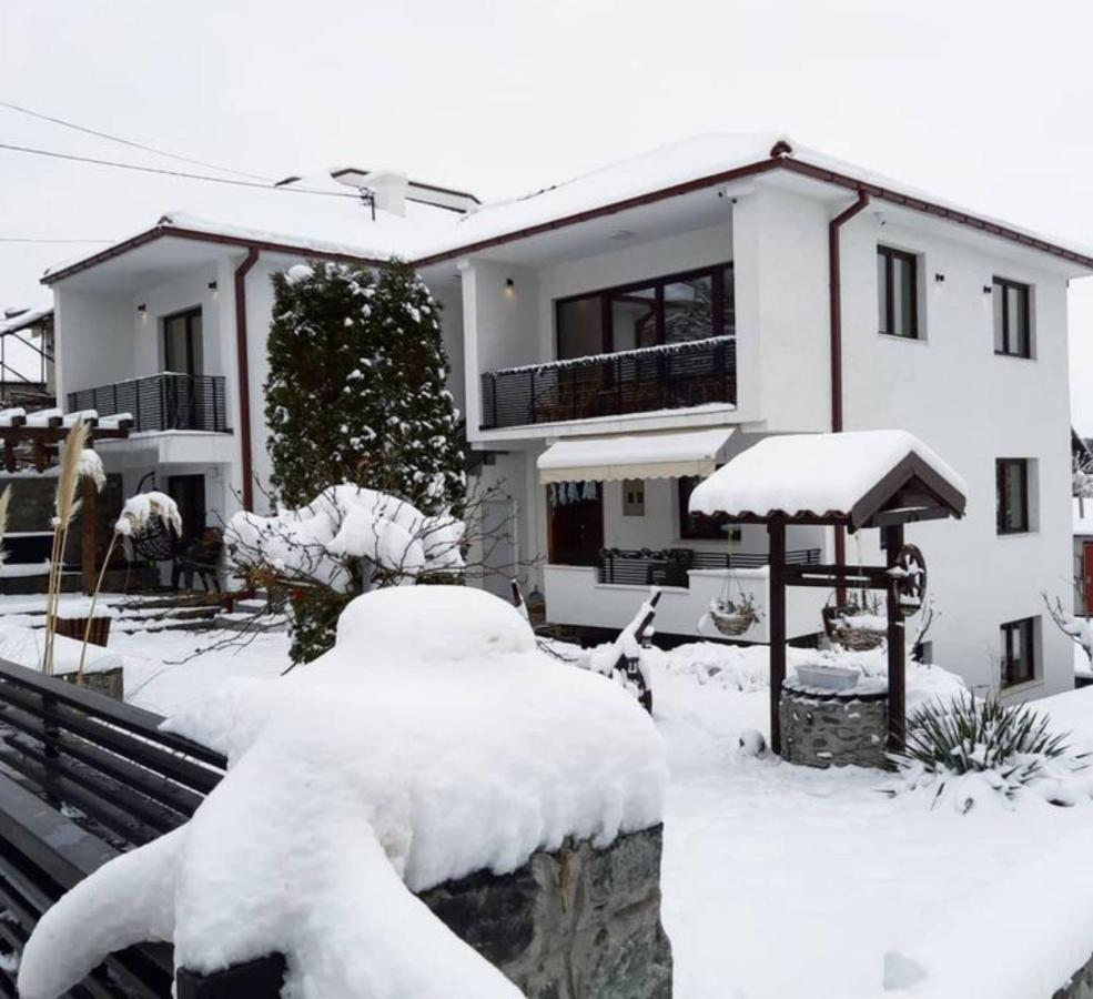 Belov Rooms And Apartments Demir Kapija Exterior foto
