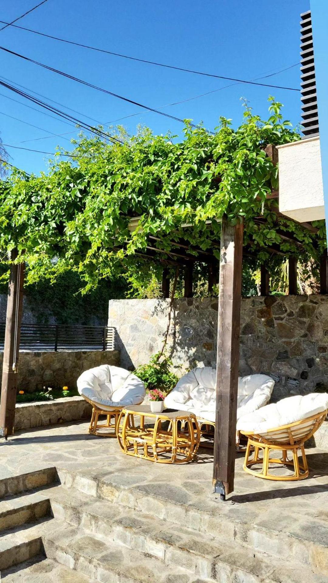 Belov Rooms And Apartments Demir Kapija Exterior foto
